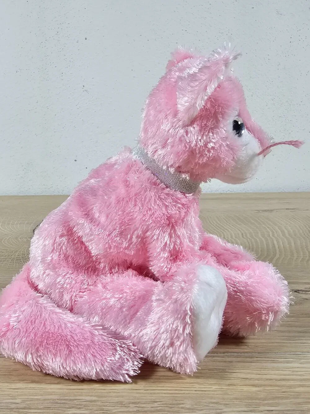 Ty Beanie Babies Carnation Cat Beanbag Plush Toy Pink with Tags Vintage 2002